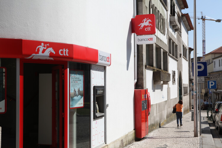 novo-posto-ctt-em-santo-tirso