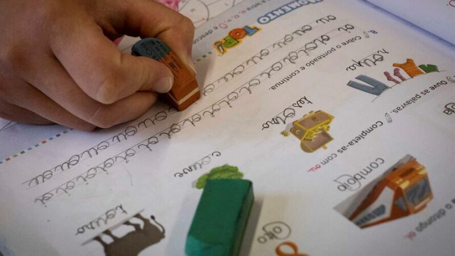vouchers-para-manuais-escolares-gratis-ja-estao-disponiveis