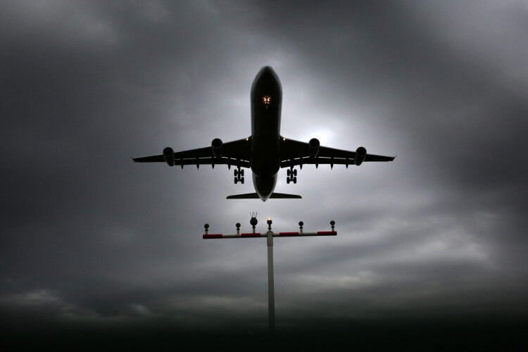 covid-19-prolongadas-ate-15-abril-restricoes-ao-trafego-aereo