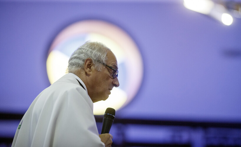 autarquia-atribui-voto-de-louvor-ao-padre-fernando-abreu