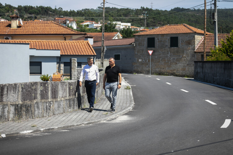 concluidas-obras-no-cm-111-em-sao-salvador-e-sao-martinho-do-campo