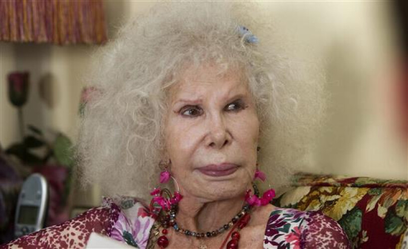 morreu-a-duquesa-de-alba-a-aristocrata-do-lema-vive-e-deixa-viver