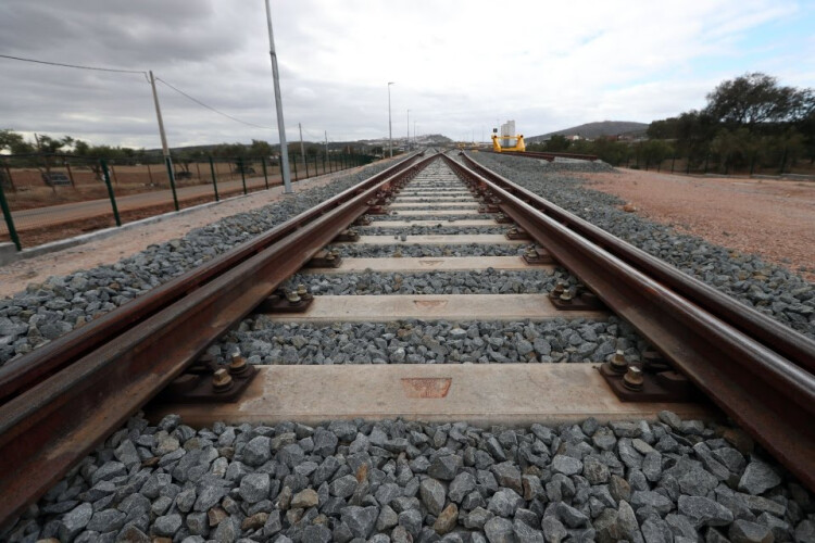 viagem-entre-porto-e-lisboa-vai-demorar-1h15-mas-so-depois-de-2030
