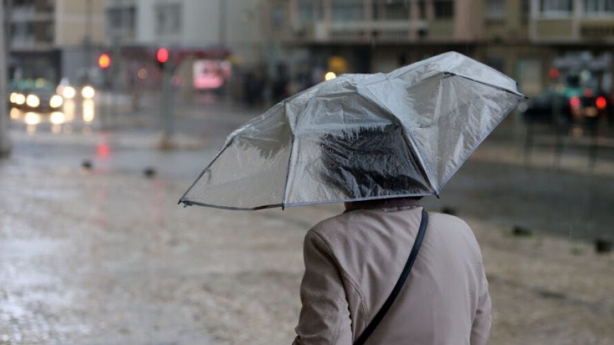 distrito-do-porto-com-aviso-amarelo-por-causa-de-chuva-forte
