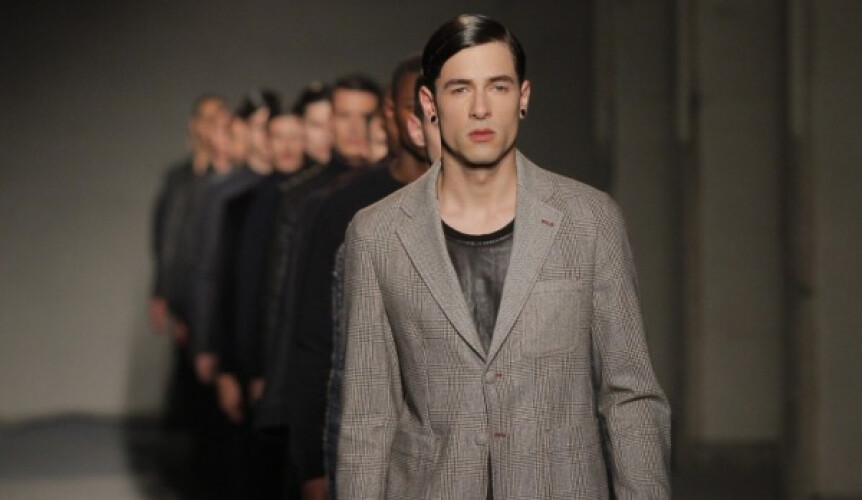 o-inverno-continua-a-desenhar-se-com-cor-no-portugal-fashion