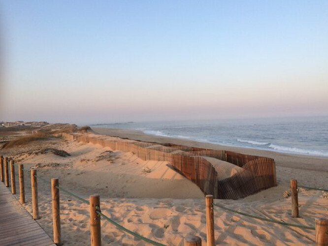 portugueses-ja-podem-ir-a-banhos-nas-praias