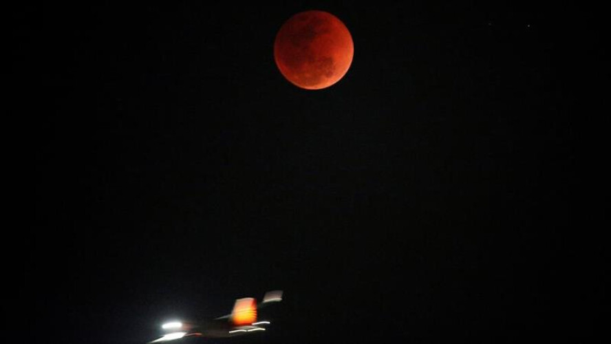 lua-vermelha-esta-a-chegar