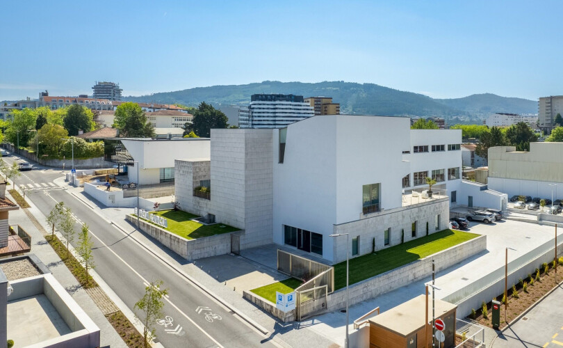 garcia-garcia-inaugura-nova-sede-em-santo-tirso