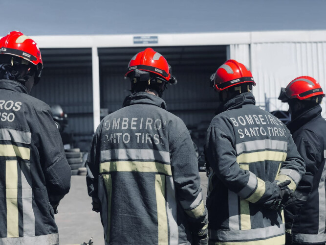 caminhada-solidaria-e-passeio-de-btt-a-favor-dos-bombeiros-vermelhos