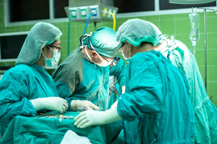 greve-dos-enfermeiros-no-s-joao-adia-400-cirurgias