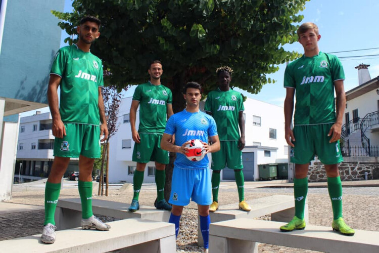 ar-sao-martinho-apresentou-equipamentos-para-a-proxima-epoca