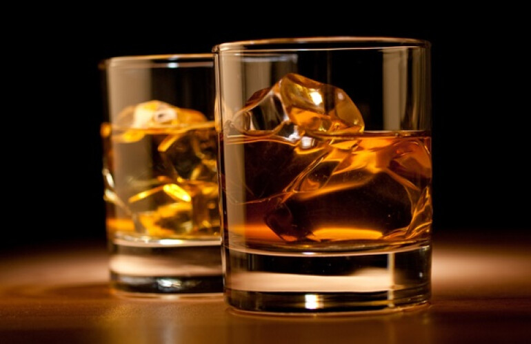 sabia-que-beber-whisky-moderadamente-traz-beneficios-para-a-saude