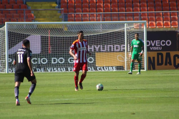 avs-reforca-lideranca-da-ii-liga-com-triunfo-em-viseu