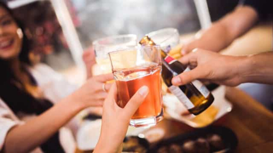 as-bebidas-que-envelhecem-mais-rapidamente-o-cerebro