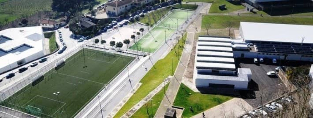 jovem-morre-apos-aquecimento-em-partida-de-futebol