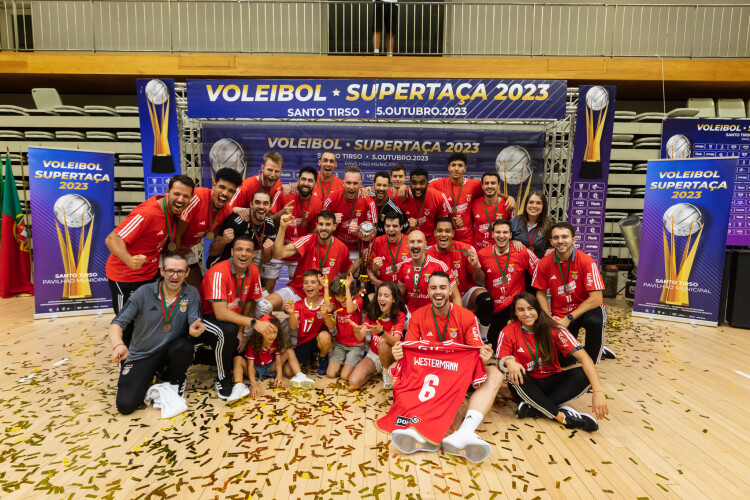 benfica-conquista-supertaca-de-voleibol-em-santo-tirso