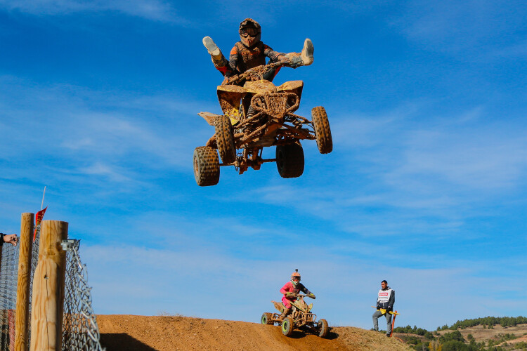 tirsense-joao-vale-vence-titulo-espanhol-de-quadcross