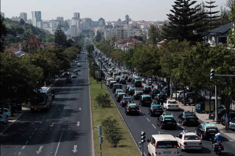 portugal-tem-emissoes-de-dioxido-de-carbono-de-carros-novos-mais-baixa