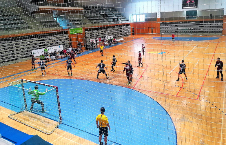 modalidades-equipa-de-andebol-do-ginasio-ainda-na-luta-pela-subida