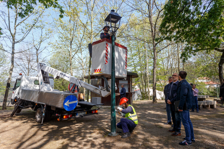 iluminacao-publica-de-santo-tirso-cem-por-cento-led