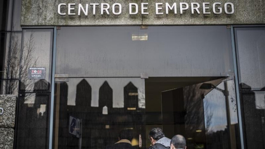 taxa-de-desemprego-de-julho-manteve-se-nos-68