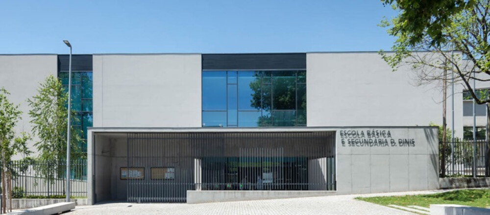 d-dinis-na-lista-de-escolas-com-covid-19