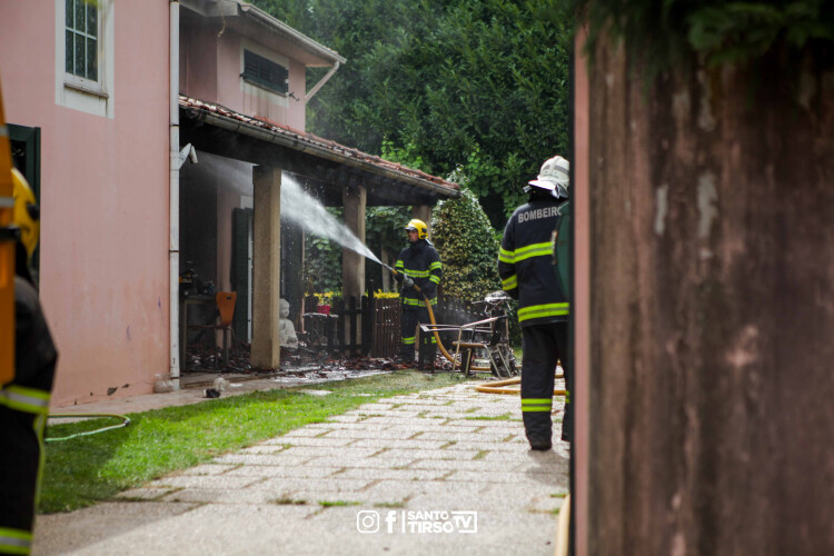 incendio-deflagrou-na-palmeira