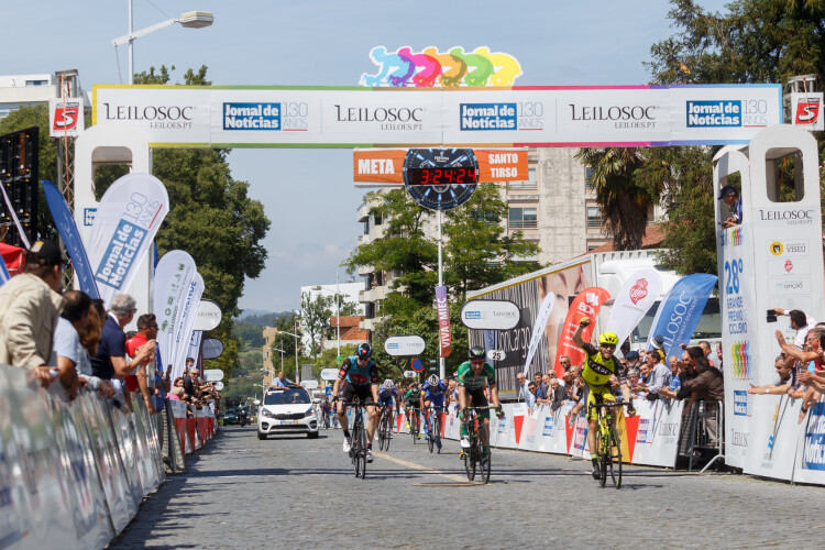 santo-tirso-volta-a-receber-grande-premio-de-ciclismo-jn