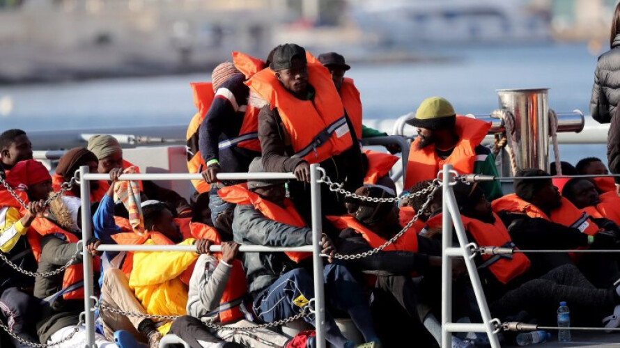 migrantes-resgatados-no-mediterraneo-acolhidos-no-fundao-e-santo-tirso