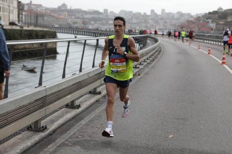 atleta-tirsense-foi-o-melhor-portugues-na-maratona-do-porto