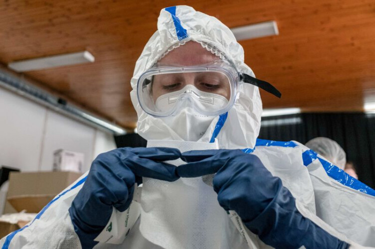 covid-19-portugal-com-mais-240-mortes-e-9083-casos-de-infecao