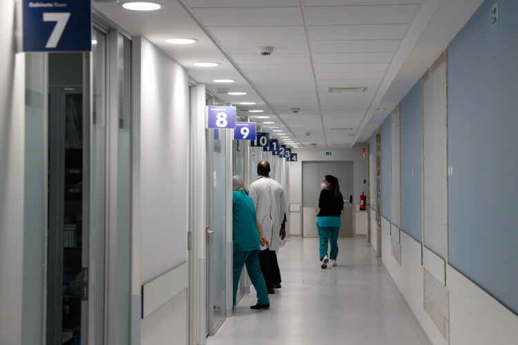 hospitais-ja-podem-permitir-visitas-e-ha-excecoes-para-doentes-covid