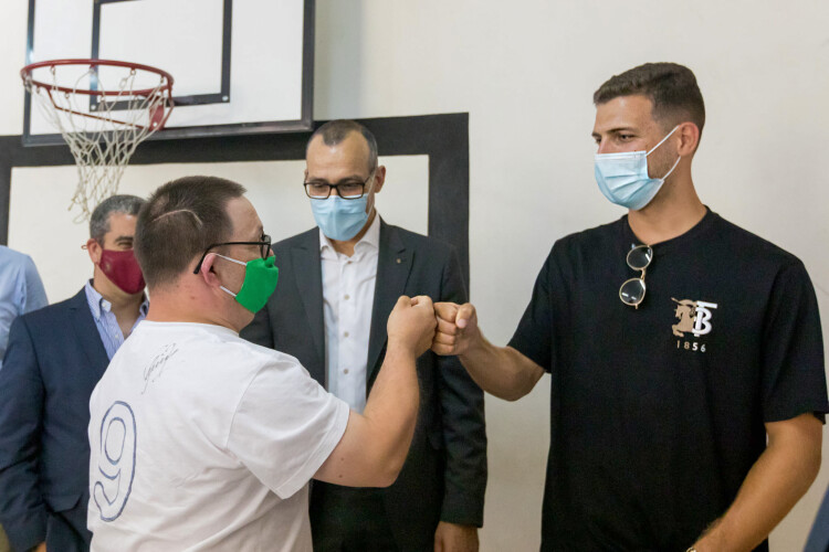 diogo-dalot-visitou-instituicao-de-apoio-a-deficiencia-em-santo-tirso
