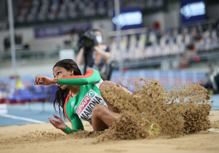 patricia-mamona-voa-e-conquista-ouro-na-final-do-triplo-salto