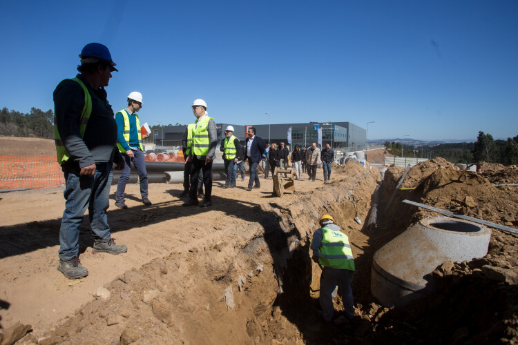 obras-na-ermida-para-criar-postos-de-trabalho