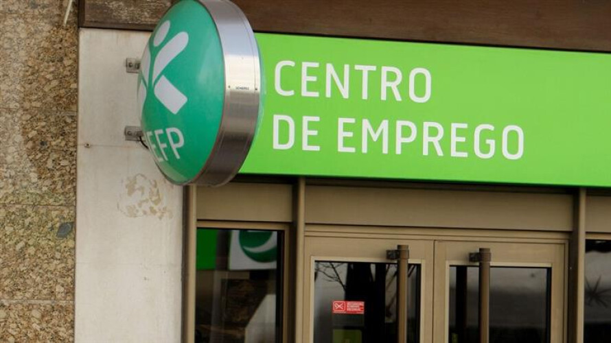 taxa-de-desemprego-sobe-para-79-na-zona-euro