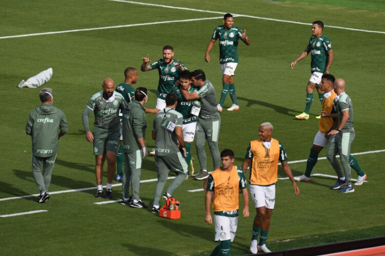 palmeiras-e-abel-ferreira-vencem-novamente-a-libertadores