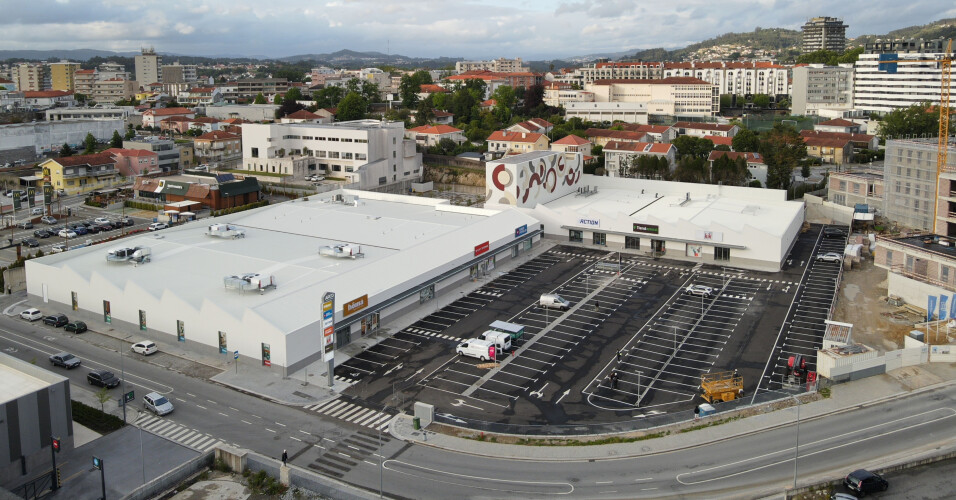 Inaugurado hoje o novo Arco Retail Park em Santo Tirso - Santo Tirso TV