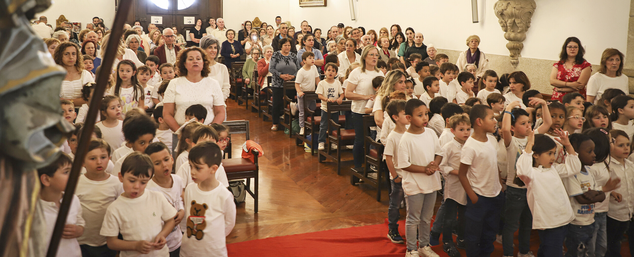 que-a-luz-da-fe-no-meio-dos-apagoes-da-vida-permaneca-nos-coracoes