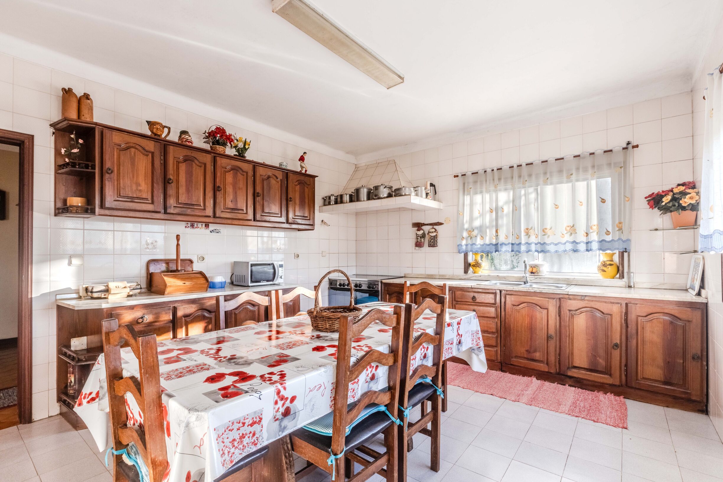 MORADIA BIFAMILIAR LEMENHE-13