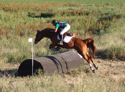 EPAMAC sagra-se campeã