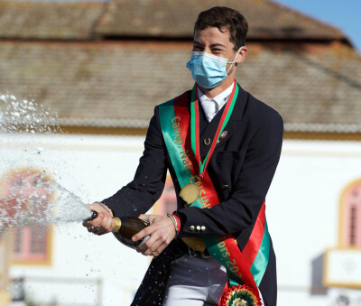 João Torrão sobe no ranking mundial