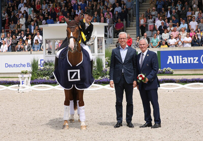 Parabéns a Isabell Werth e ao Lusitano