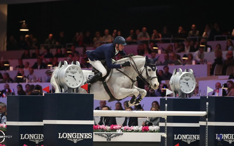 Dez dos 12 melhores cavaleiros do mundo no Longines Masters of