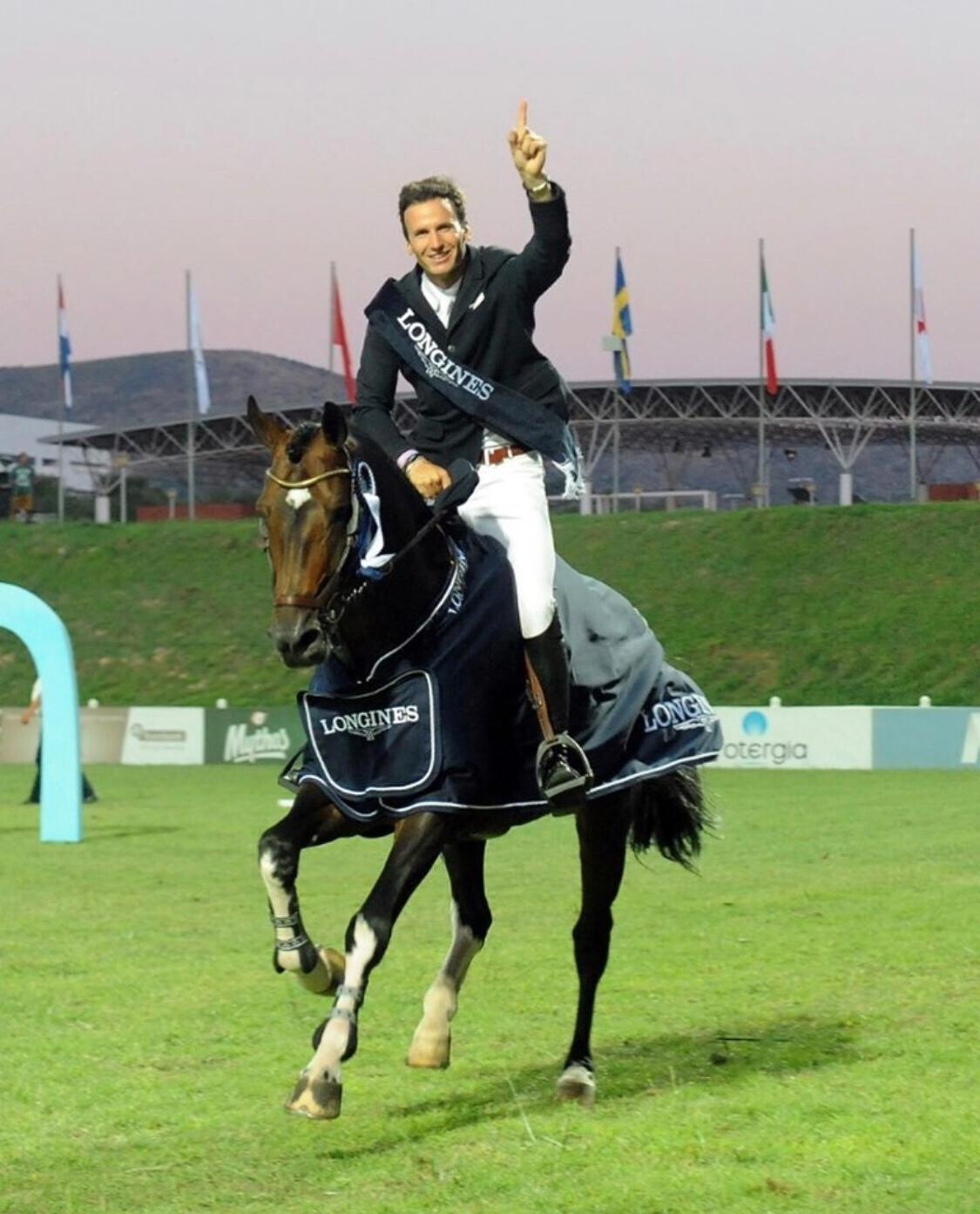 Rodrigo Giesteira Almeida _Atenas Rodrigo Giesteira Almeida _Atenas