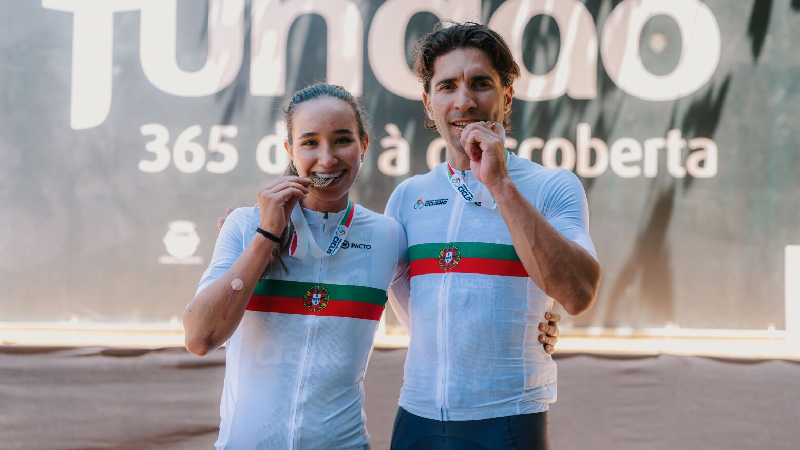 Ricardo Marinheiro e Ana Santos vencem Campeonatos Nacionais de XCC no Fund&atilde;o