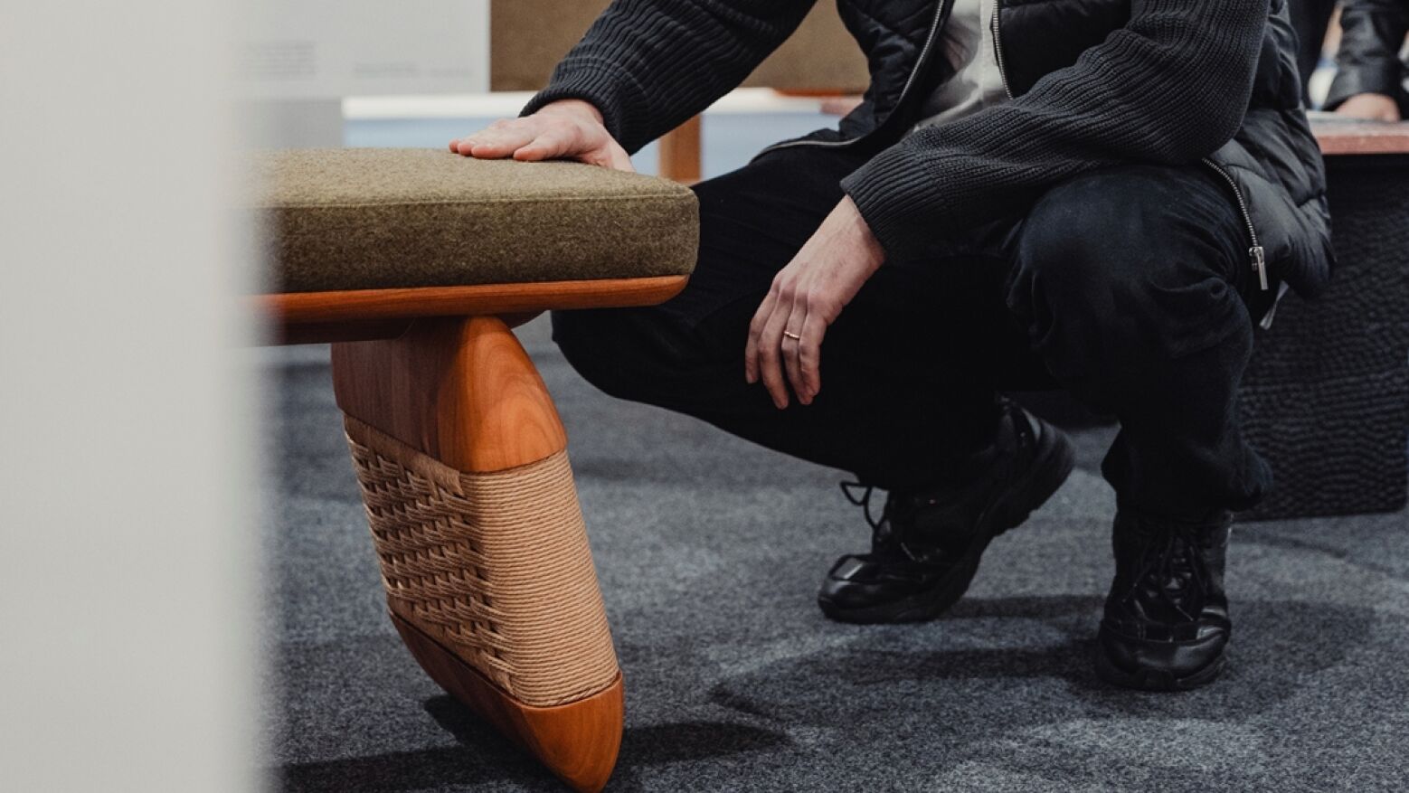 Candeeiro de resíduos de café vence prémio na inPROJECTA. Designer de Valongo conquista 2.º lugar