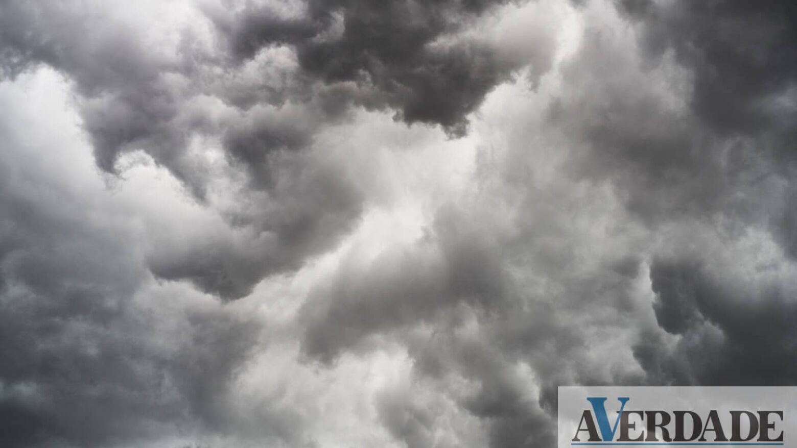 Quarta-feira começa cinzenta, mas termina com Sol em várias regiões