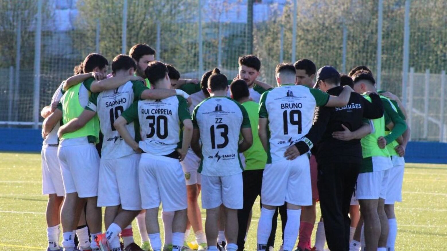 GDR Soalhães termina época no segundo lugar e Hélder Postiga deverá continuar no comando técnico