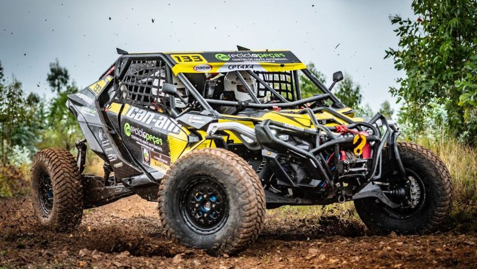 Campeonato Nacional de Trial 4x4 em Cinf&atilde;es obriga a condicionamentos de tr&acirc;nsito